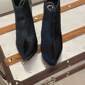 Circus by Sam Edelman Jacey, Black Real Calf Fur/ Leather Bootie, size 8